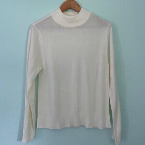 Blair‎ light cream sweater, Size Medium